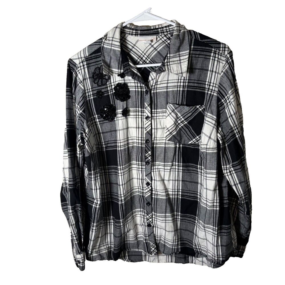 Westport Shirt Women's 1X Black White Plaid Floral Beaded Button Up Top